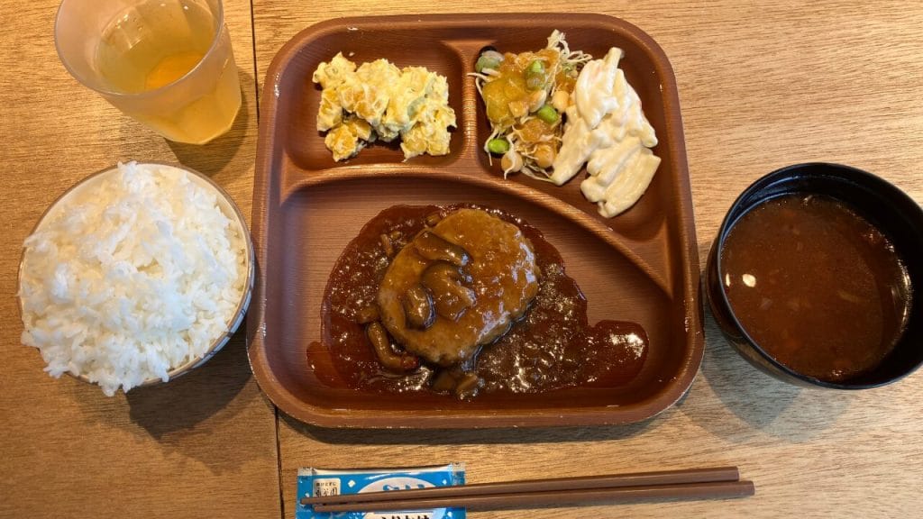 沖縄、小浜島でのリゾートバイト先のまかない